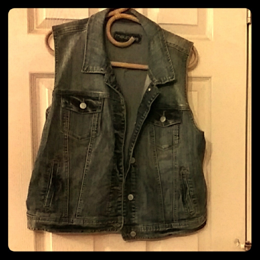 Sleeveless Denim Jacket